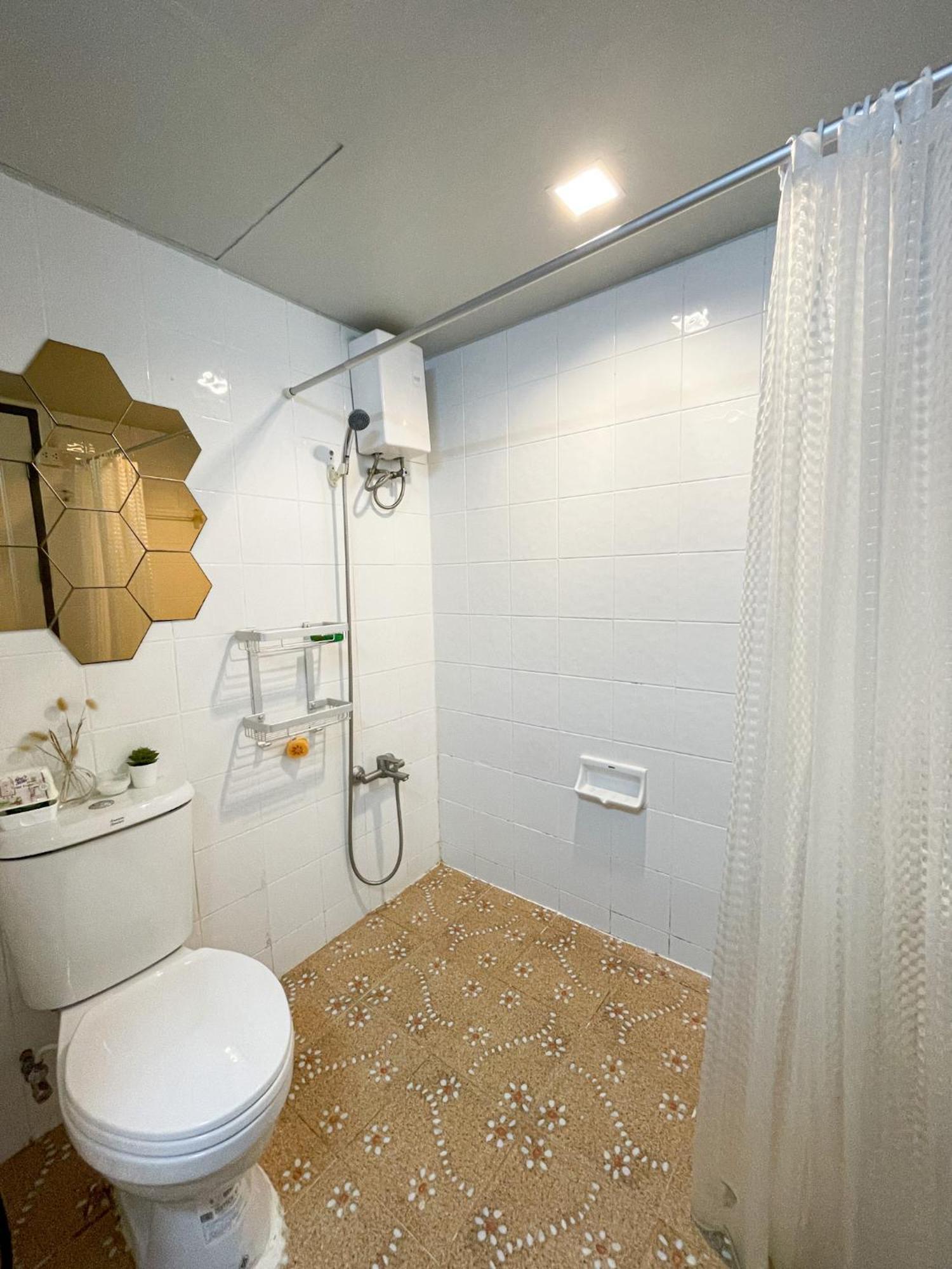 Tower Resident In The Heart Of Bangkok Shopping Center Apartment Makkasan Luaran gambar