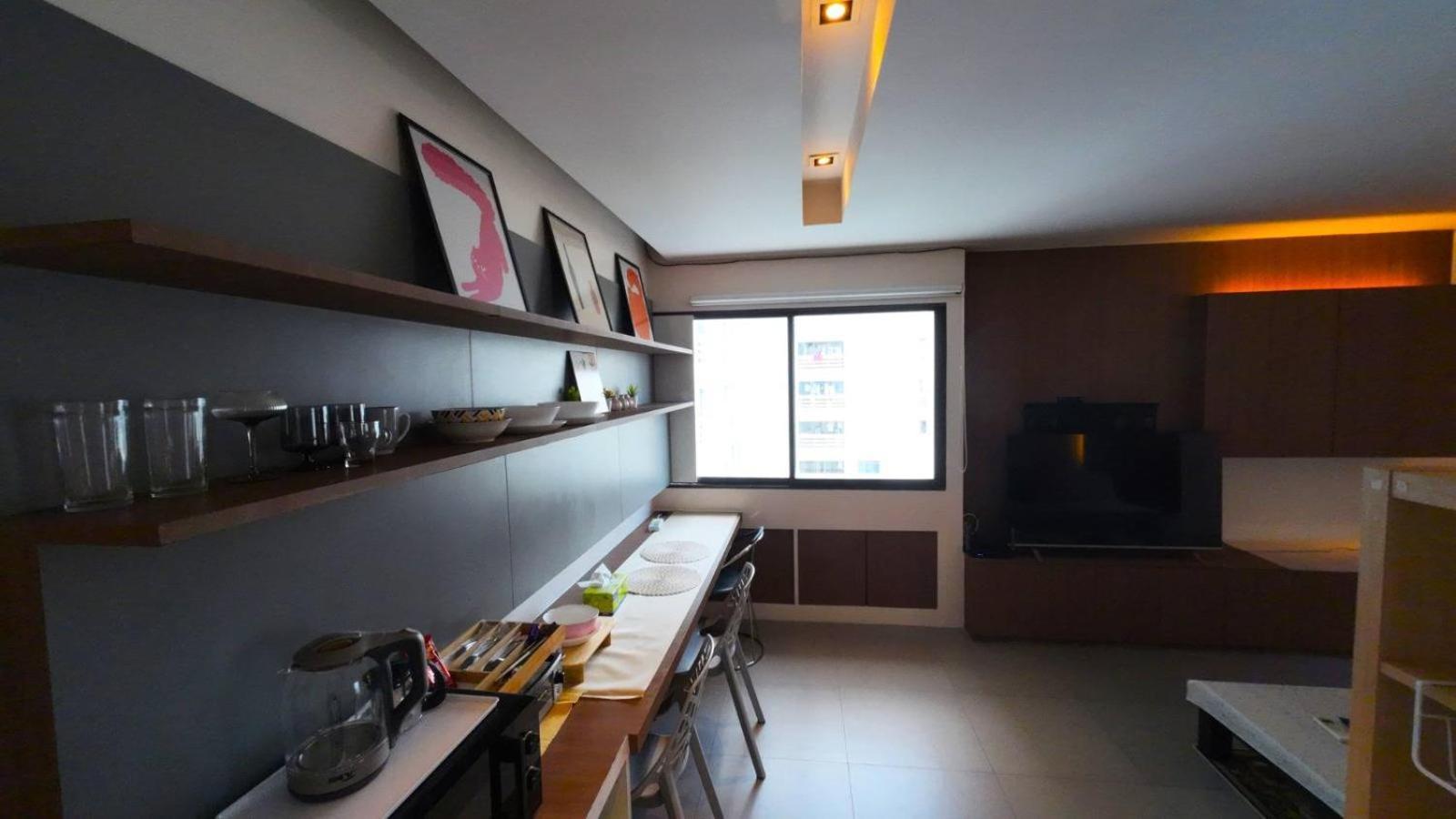 Tower Resident In The Heart Of Bangkok Shopping Center Apartment Makkasan Bilik gambar