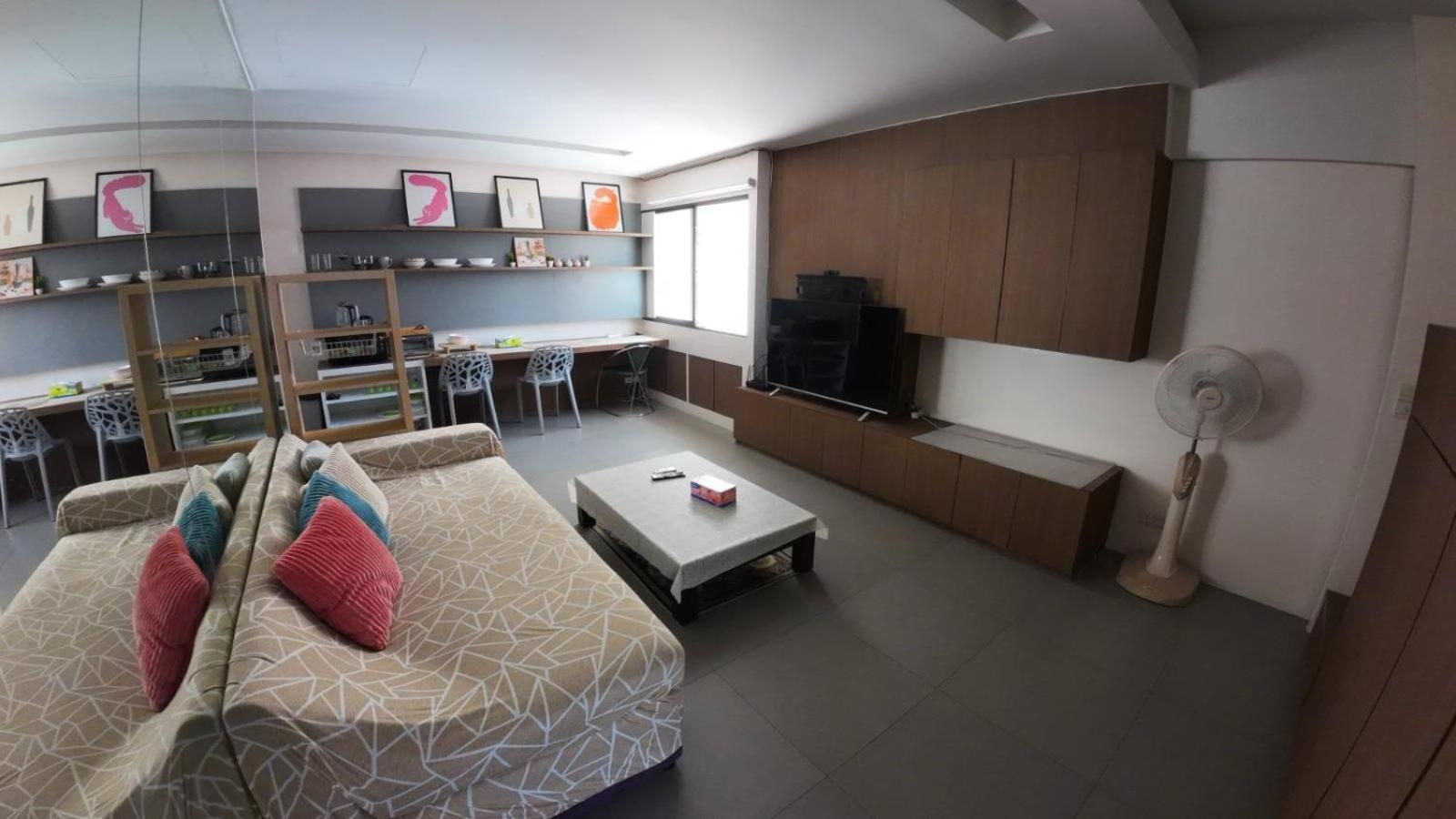 Tower Resident In The Heart Of Bangkok Shopping Center Apartment Makkasan Bilik gambar